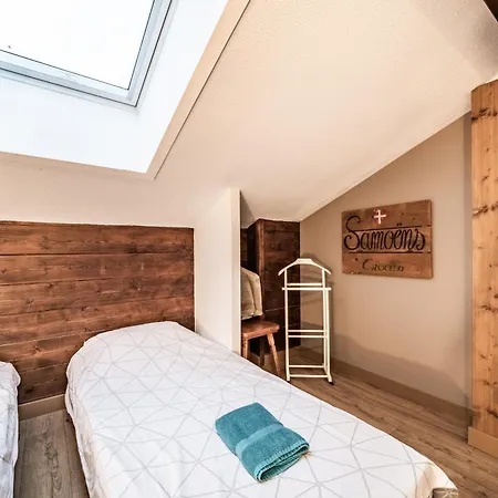 Chalet Triplex Avec Piscine - Sauna