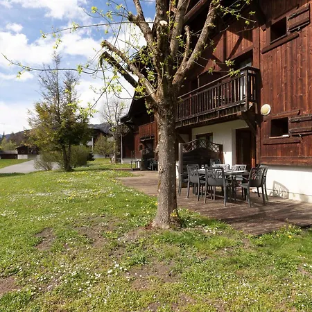 Triplex Avec Piscine - Sauna Chalet